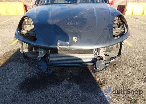 2020 Porsche Macan z USA, uszkodzony, nr VIN WP1AA2A52LLB14364